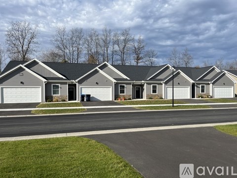 2104 Community Ln 2 Beds Apartment for Rent