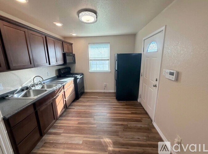1446 Donald Aaron Dr 2 Beds Apartment for Rent - Photo gallery 3