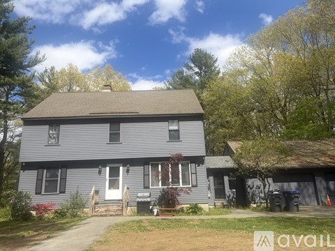 179 Old Ferry Drive 3 Beds Apartment for Rent