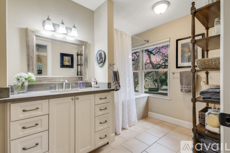 1920 River Rd 3 Beds Single Family Home for Rent - Photo gallery 5