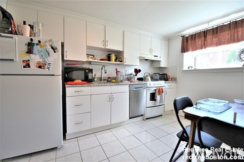 58 Bryon Rd 1 Apartment for Rent