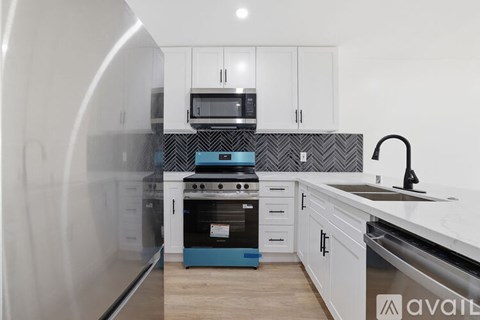 17000 Burbank Blvd 1 Apartment for Rent