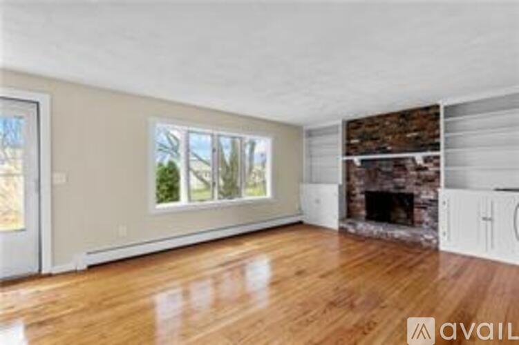 106 Norseman Drive 3 Beds Single Family Home for Rent - Photo gallery 4