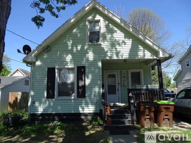 409 Comstock St 1 Single Family Home for Rent - Photo gallery 1
