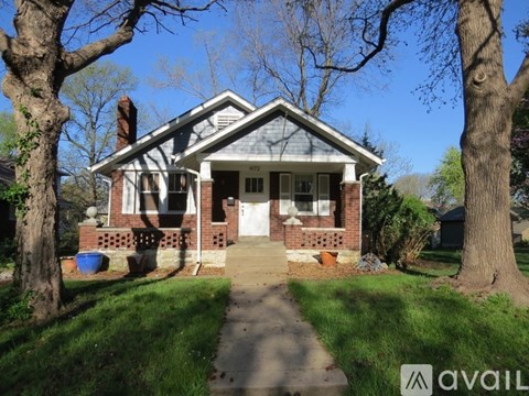 4172 Cambridge St 2 Beds Apartment for Rent