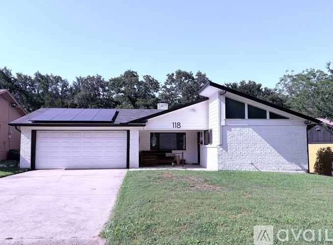118 Linda Lane 3 Beds Single Family Home for Rent - Photo gallery 1