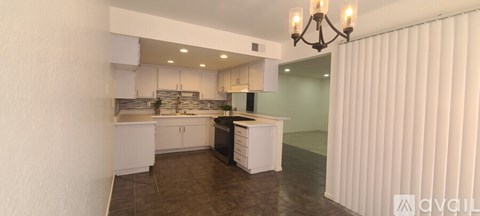 5041 Dunbar Drive 2 Beds Apartment for Rent
