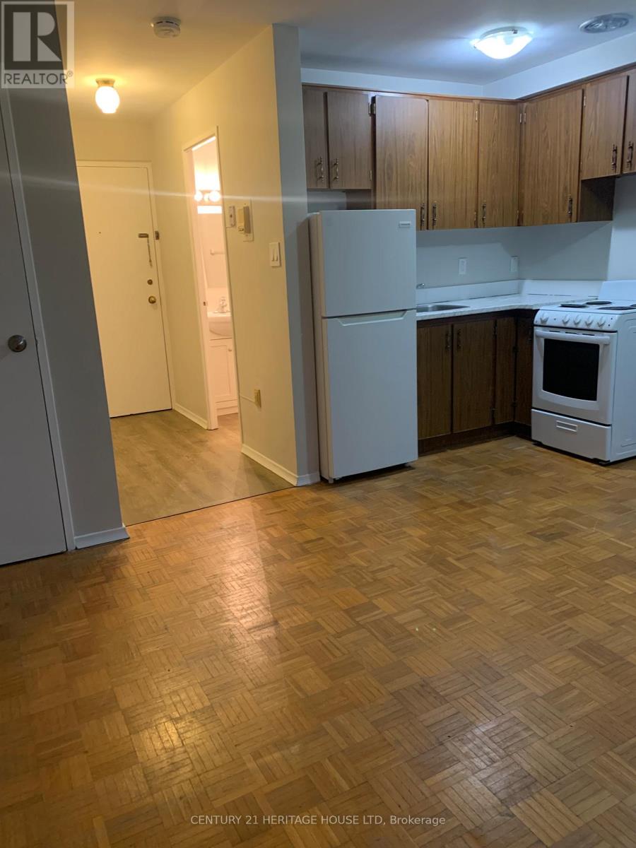 303 - 41 PARKSIDE DRIVE Studio Apartment, Condo, Home for Rent - Photo gallery 2