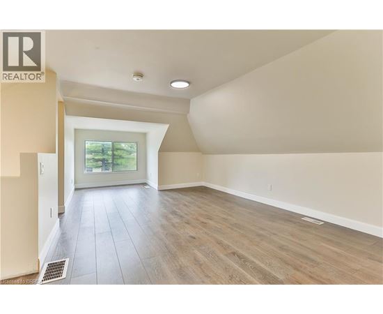 321 DALHOUSIE Street Unit# B 2 Beds House for Rent - Photo gallery 5