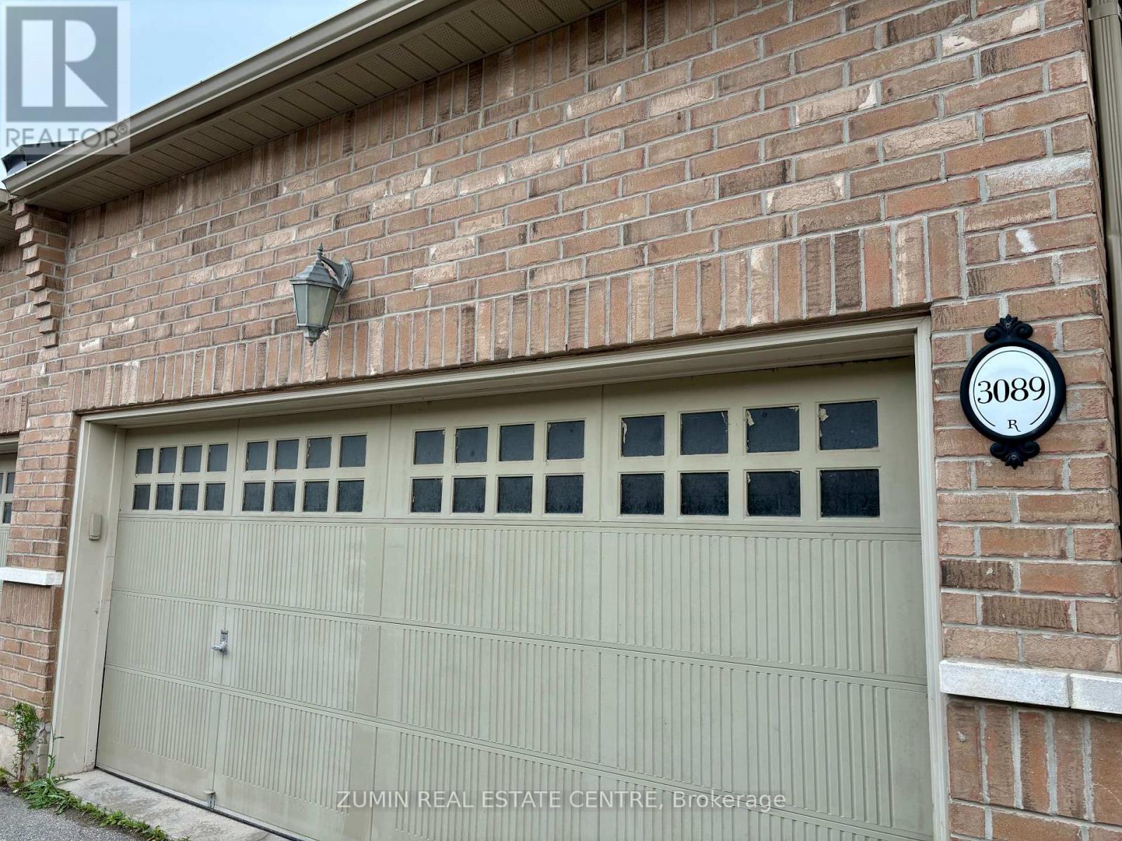 3089 NEYAGAWA BOULEVARD 3 Beds Home, Townhouse for Rent - Photo gallery 2
