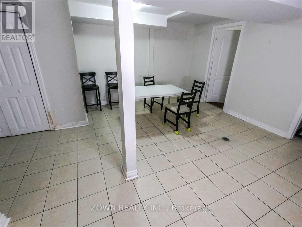 234 ROYWOOD DRIVE 3 Beds Home, Multifamily, Duplex for Rent - Photo gallery 5