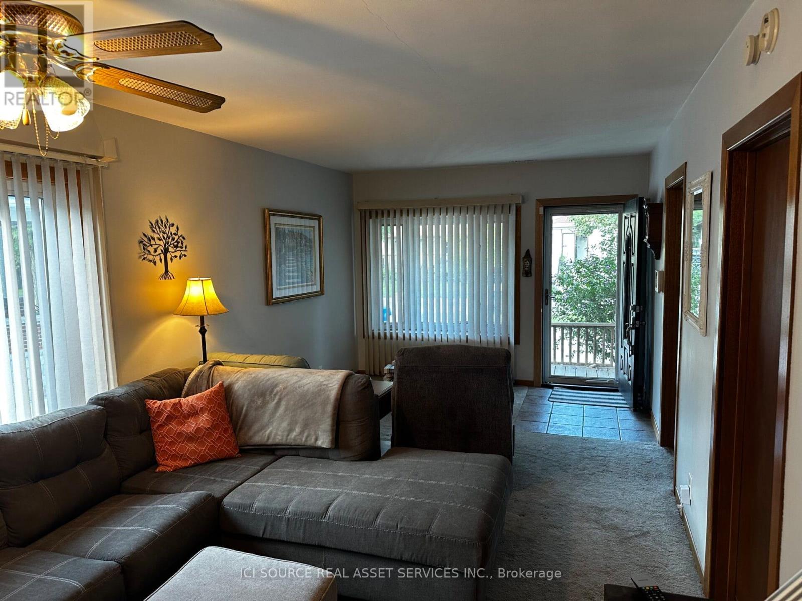 ROOM 1 - 1043 LENA AVENUE 1 House for Rent - Photo gallery 2