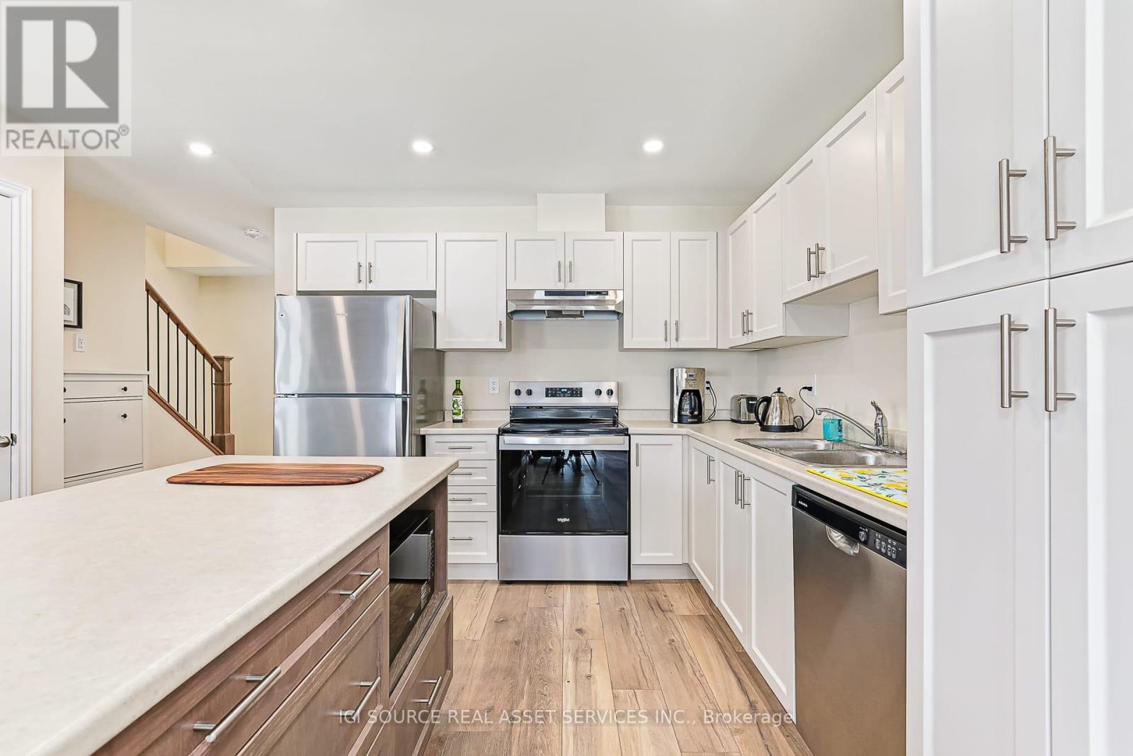 207 EQUALITY DRIVE 4 Beds Home, Townhouse for Rent - Photo gallery 3