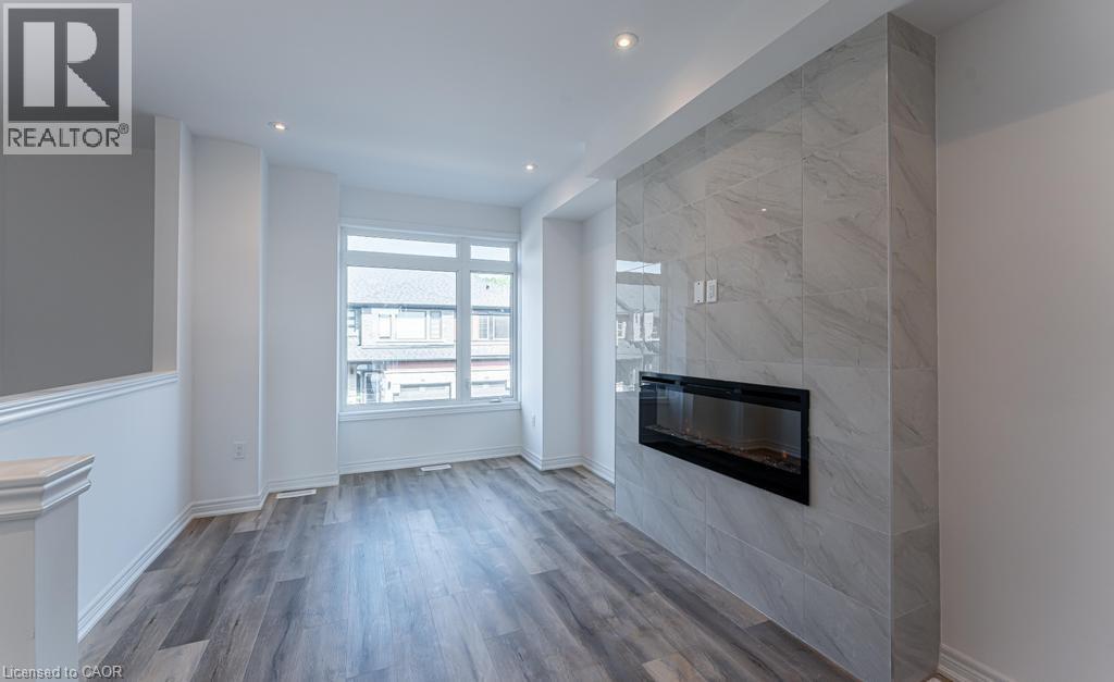 120 COURT Drive Unit# 29 3 Beds Home, Townhouse for Rent - Photo gallery 3