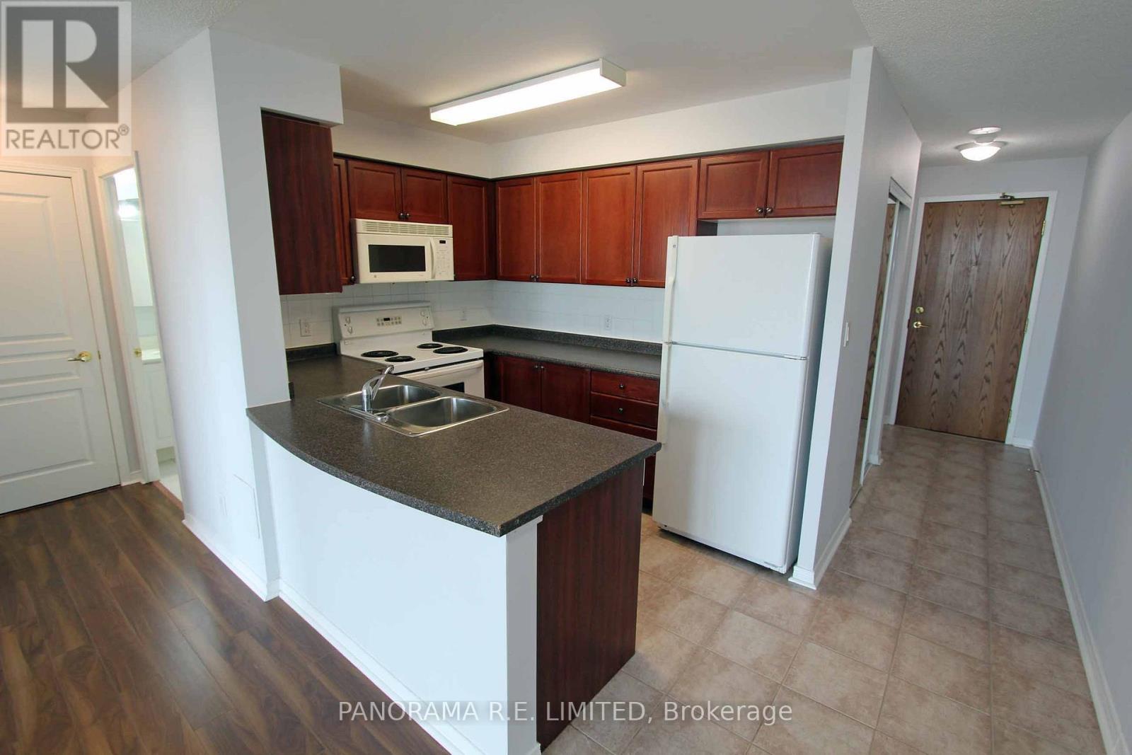811 - 4879 KIMBERMOUNT AVENUE 1 Apartment, Condo, Home for Rent - Photo gallery 4