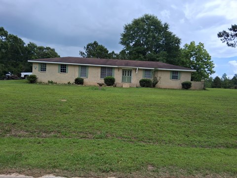 180 Ralston Road 3 Beds Apartment for Rent