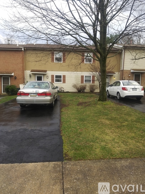5 Dartmouth Ct 3 Beds Apartment for Rent - Photo gallery 3