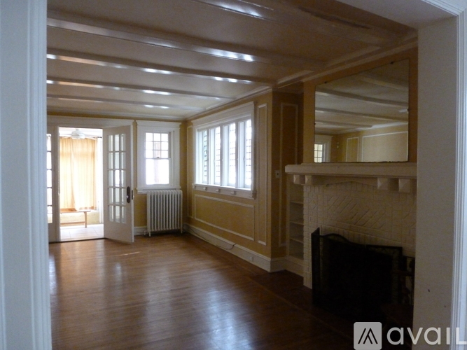 6243 Washington Avenue 4 Beds Single Family Home for Rent - Photo gallery 5