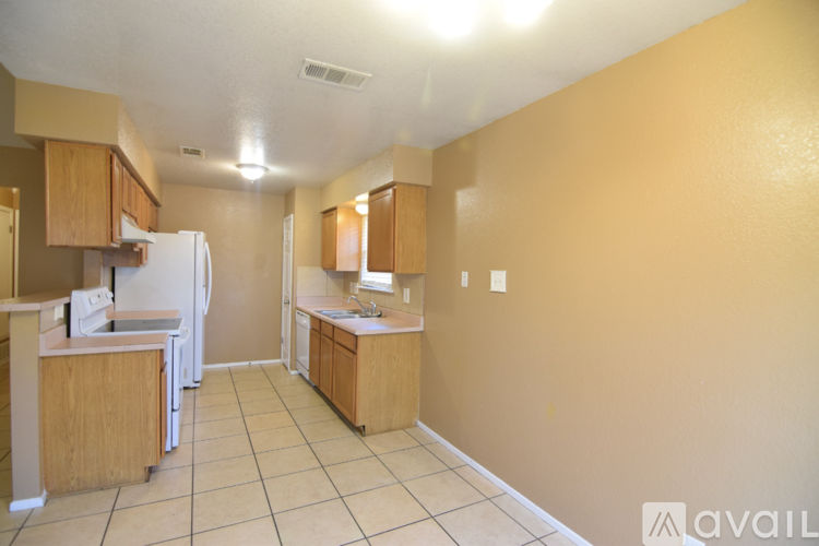 2610 Hidden Hill Dr 3 Beds Single Family Home for Rent - Photo gallery 4