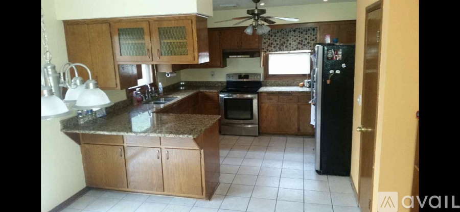 1116 Park Ave 3 Beds Single Family Home for Rent - Photo gallery 4