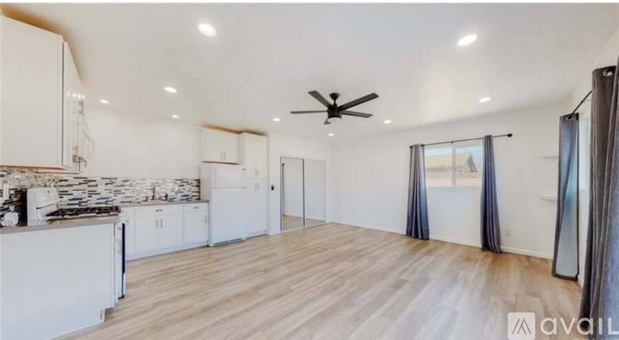 6851 Thelma Avenue 1 Apartment for Rent - Photo gallery 1