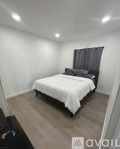 6851 Thelma Avenue 1 Apartment for Rent - Photo gallery 5