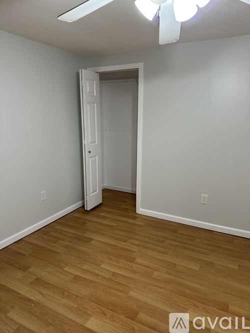 475-477 Pucker St 2 Beds Townhouse for Rent - Photo gallery 5