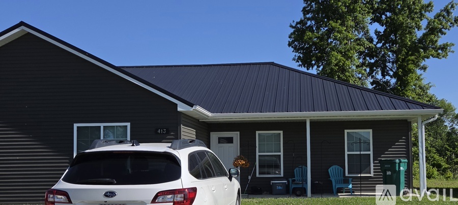 413 Eagle St 3 Beds Townhouse for Rent - Photo gallery 1