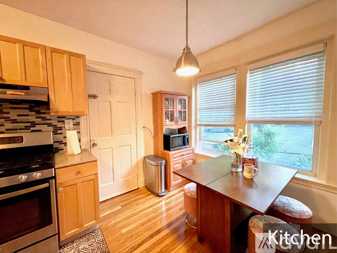 11 Vinal Street 2 Beds Single Family Home for Rent - Photo gallery 3