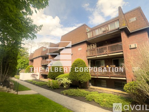 140 Kenrick St 2 Beds Apartment for Rent