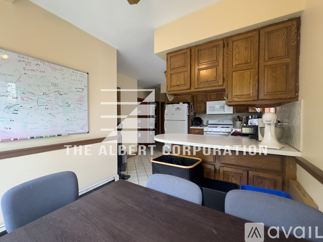 23 Speridakis Terrace 5 Beds Single Family Home for Rent - Photo gallery 5