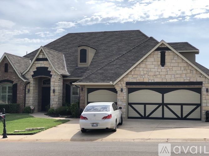 16504 Village Garden Drive 3 Beds Single Family Home for Rent - Photo gallery 5
