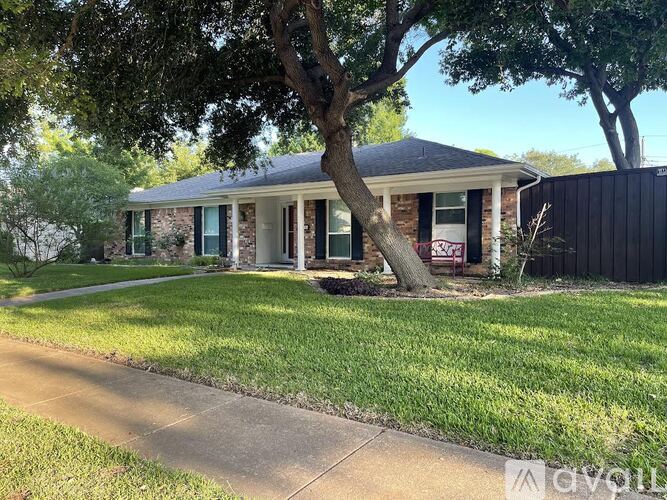 7814 La Manga Drive 4 Beds Single Family Home for Rent - Photo gallery 1