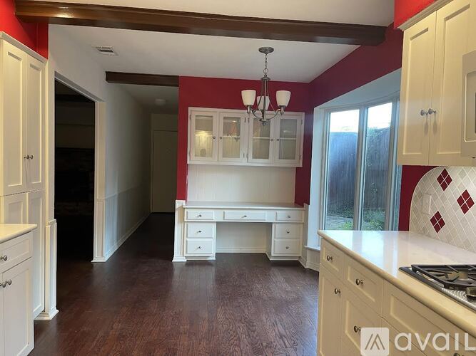 7814 La Manga Drive 4 Beds Single Family Home for Rent - Photo gallery 3