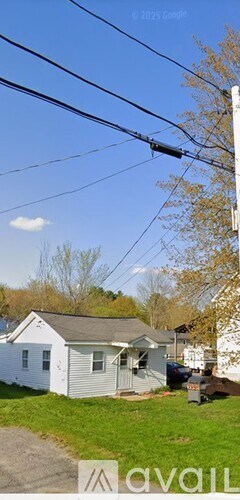 97 Merryfield Ave 2 Beds Apartment for Rent