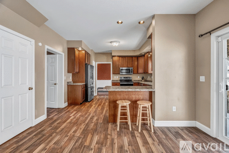 325 Lower Dedham Road 3 Beds Single Family Home for Rent - Photo gallery 3