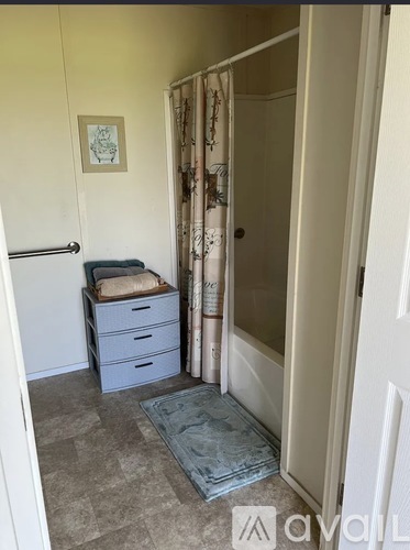 Blacksmith St 3 Beds Single Family Home for Rent - Photo gallery 3