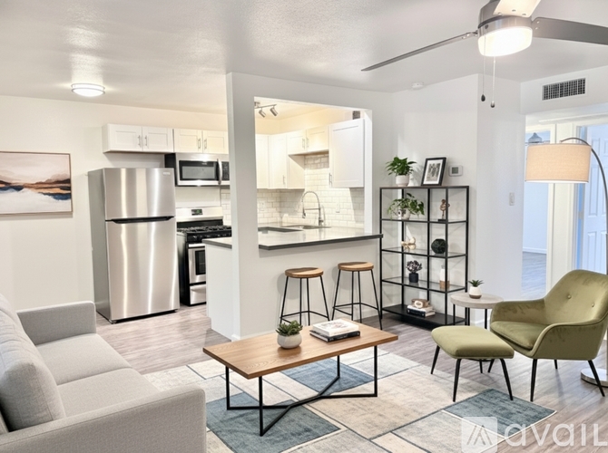 137 E Coronado Rd 2 Beds Apartment for Rent - Photo gallery 3