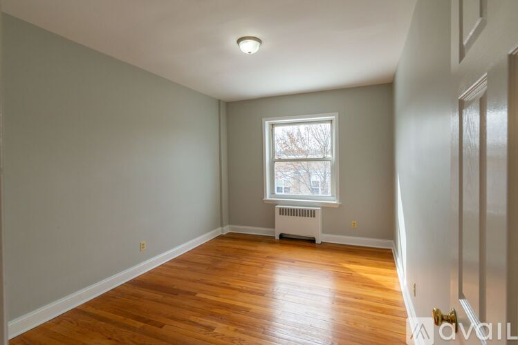287 Bloomfield Avenue 2 Beds Apartment for Rent - Photo gallery 4