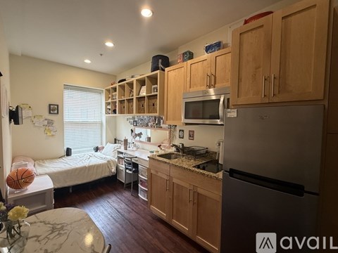 19 Cumberland St Studio Apartment for Rent