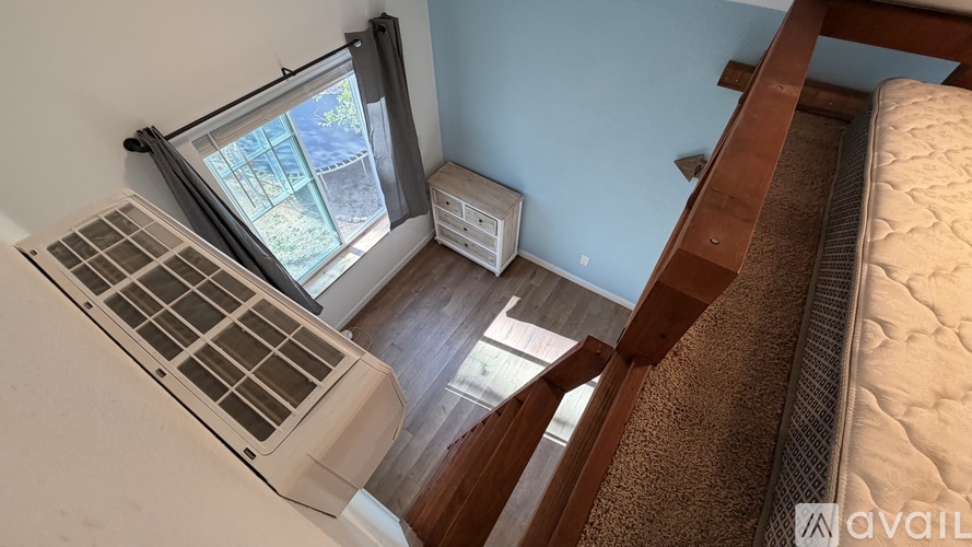 1807 Creekwood Drive 3 Beds Single Family Home for Rent - Photo gallery 2