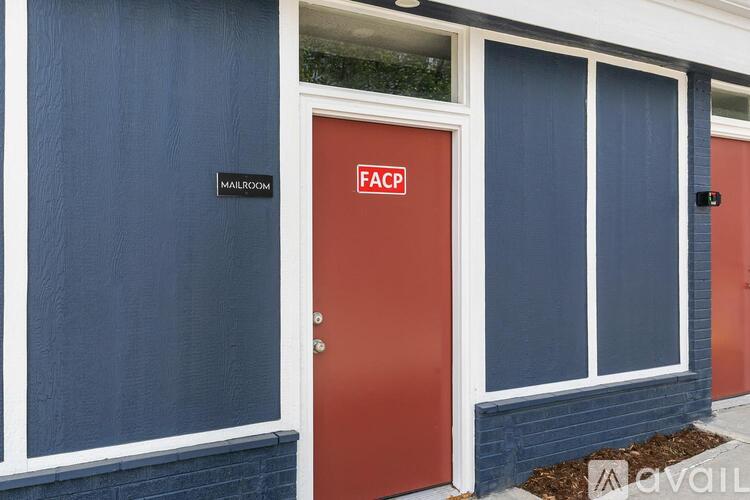 8500 E Colfax Ave 1 Apartment for Rent - Photo gallery 5