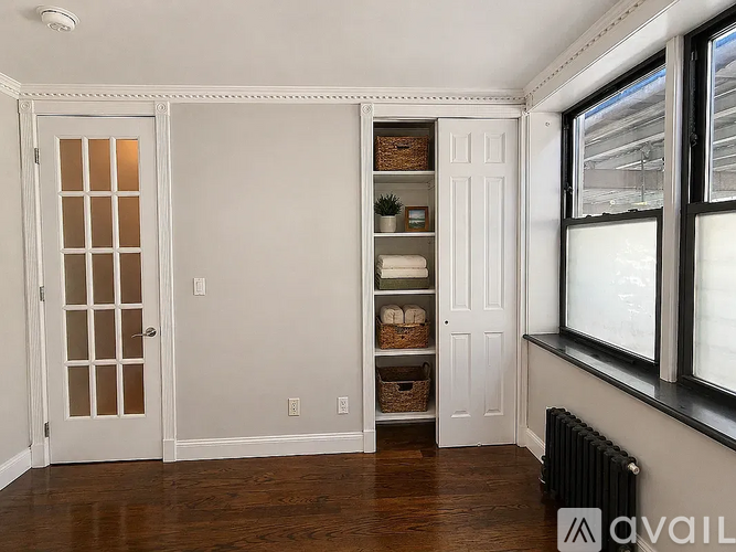 338 East 100th St 4 Beds Apartment for Rent - Photo gallery 3