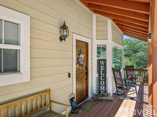 1171 Yukon Dr 4 Beds Single Family Home for Rent - Photo gallery 3