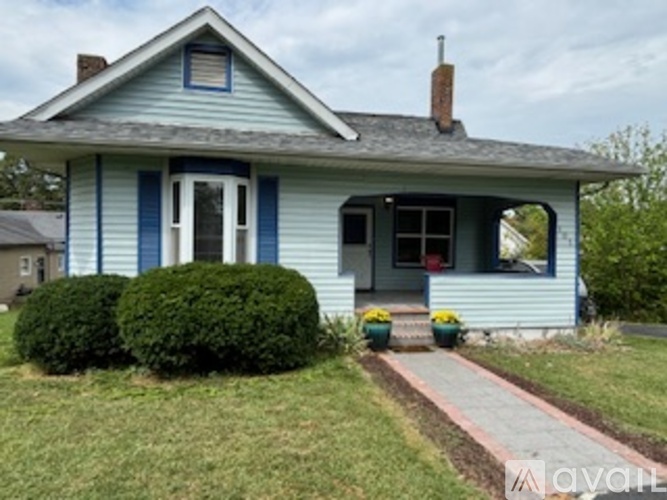101 Sable Avenue 4 Beds Apartment for Rent - Photo gallery 1