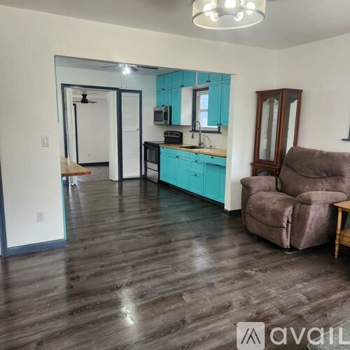 12325 La Fontaine Drive 4 Beds Single Family Home for Rent - Photo gallery 5