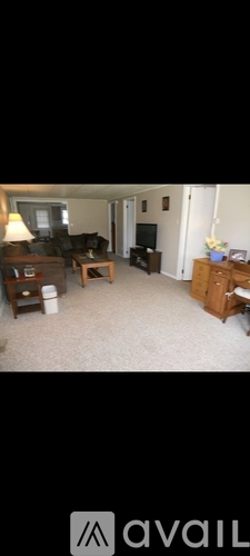 7574 Lakeport Rd 3 Beds Apartment for Rent - Photo gallery 1