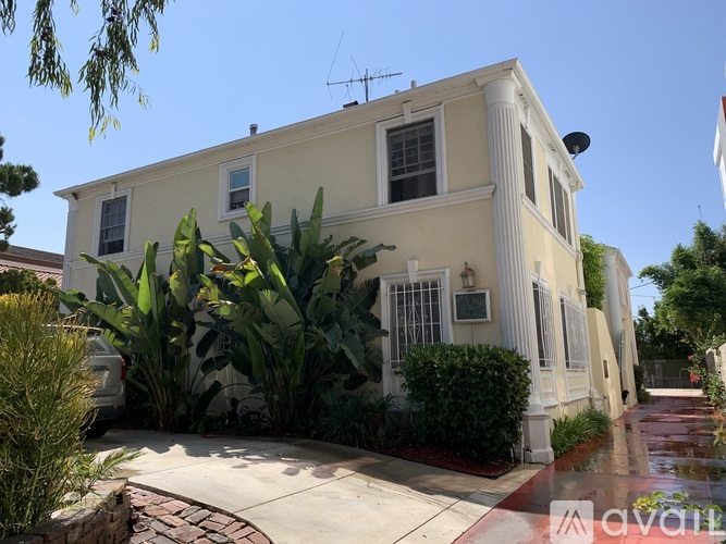 5770 West Olympic Boulevard 2 Beds Apartment for Rent - Photo gallery 1