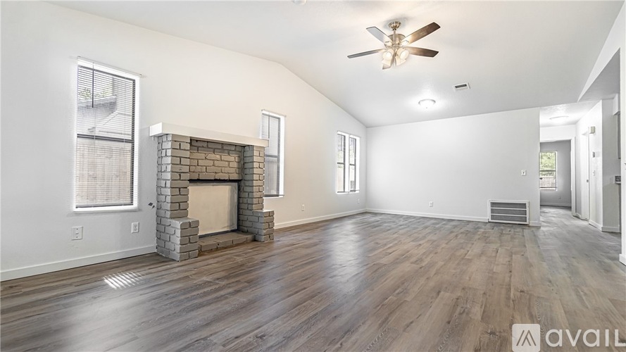 1012 N Turtle Creek Dr 2 Beds Single Family Home for Rent - Photo gallery 2
