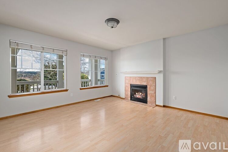 2244 SW Sunnyside Avenue 3 Beds Single Family Home for Rent - Photo gallery 2